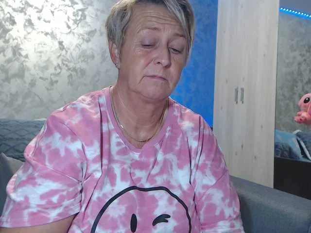 Live sex webcam photo for LovePinkLilli #292377600