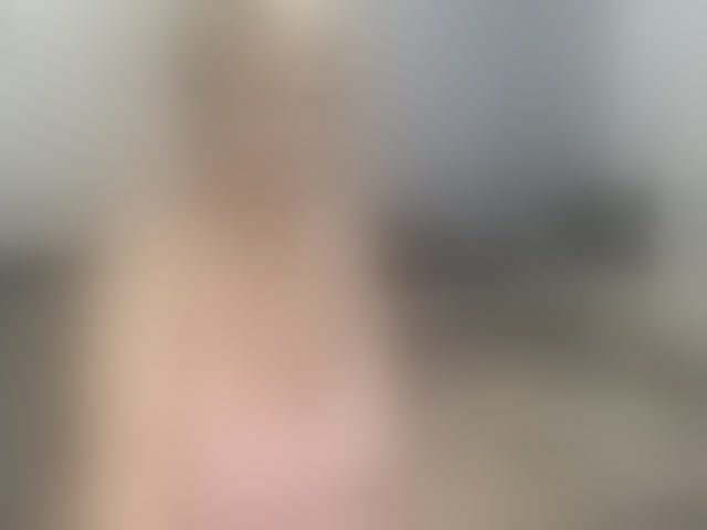 Live sex webcam photo for LovePinkLilli #294279303