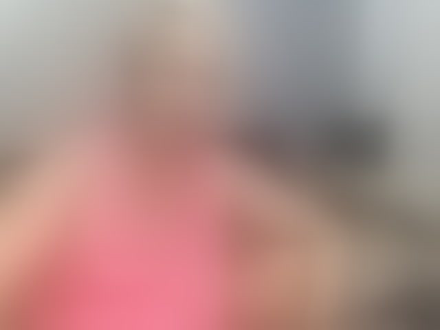 Live sex webcam photo for LovePinkLilli #294285068