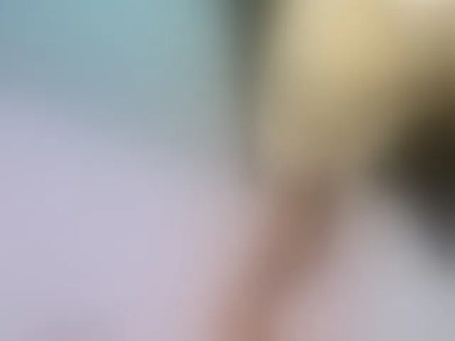 Live sex webcam photo for LoveQuinn #293624452