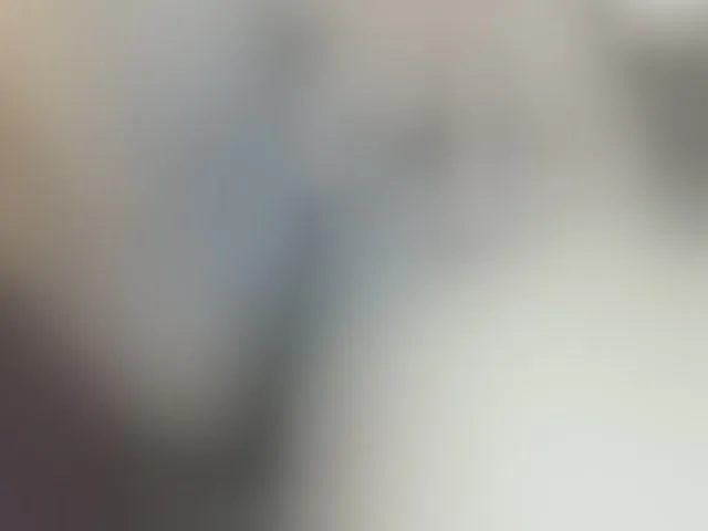 Live sex webcam photo for LoveQuinn #293811373
