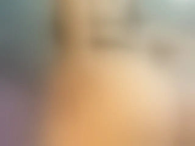 Live sex webcam photo for LoveQuinn #293823184