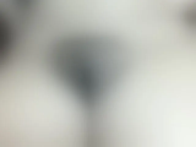 Live sex webcam photo for LoveQuinn #293882907