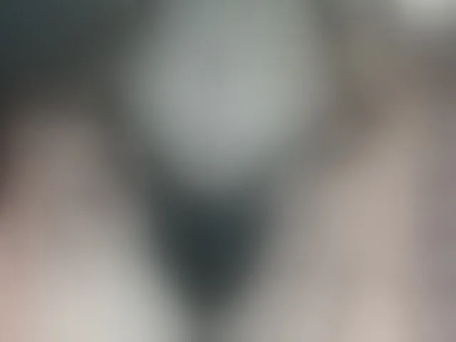 Live sex webcam photo for LoveQuinn #294065513