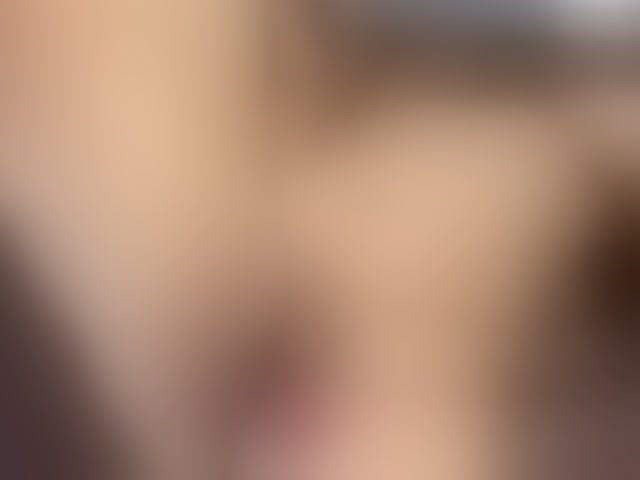Live sex webcam photo for LoveQuinn #294118889
