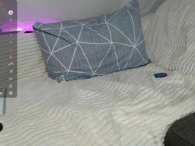 Live sex webcam photo for LoveRitaa #290666185