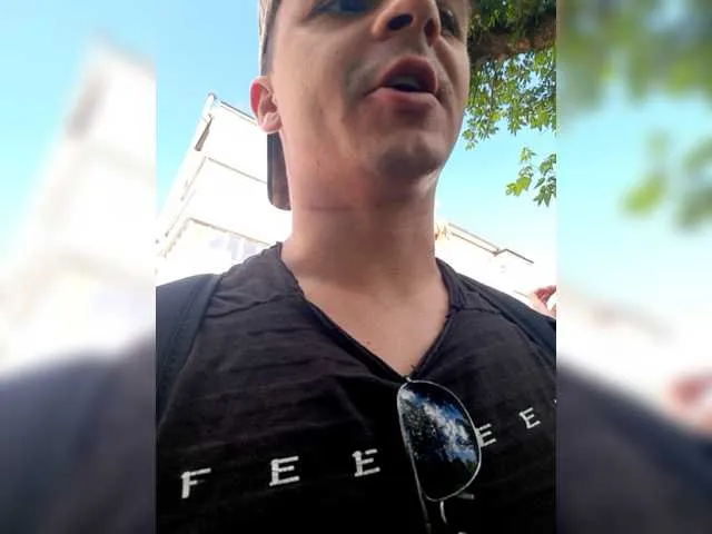 Live sex webcam photo for LoveWoomen69 #276065550