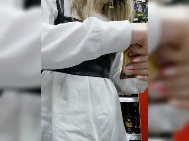 Live sex webcam photo for Loveckaax #272884420