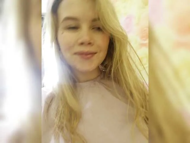 Live sex webcam photo for Loveckaax #273873192