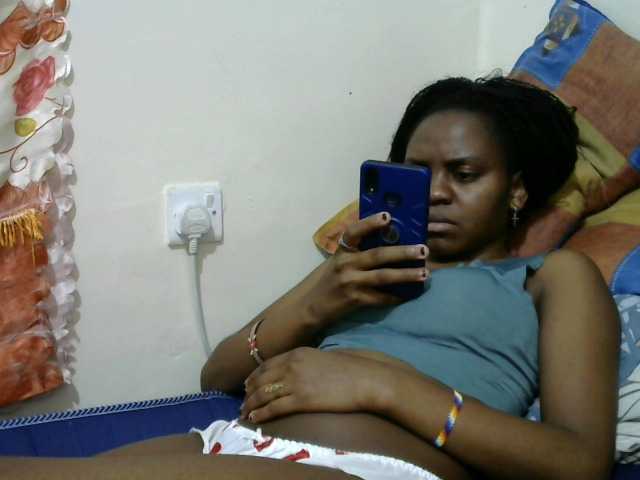 Live sex webcam photo for Lovelikethiso #271794334