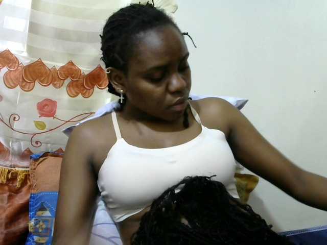 Live sex webcam photo for Lovelikethiso #271852712