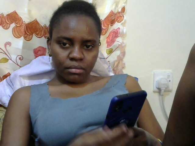 Live sex webcam photo for Lovelikethiso #271858386