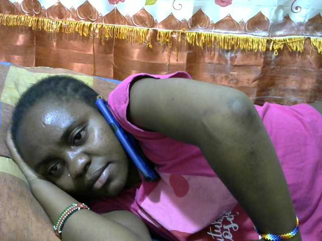 Live sex webcam photo for Lovelikethiso #271947021