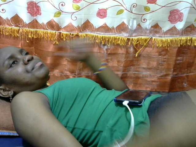 Live sex webcam photo for Lovelikethiso #272068010