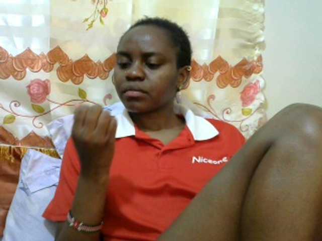 Live sex webcam photo for Lovelikethiso #272171928