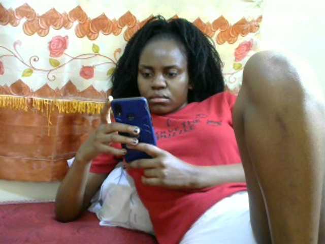 Live sex webcam photo for Lovelikethiso #272326714