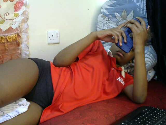 Live sex webcam photo for Lovelikethiso #272383760