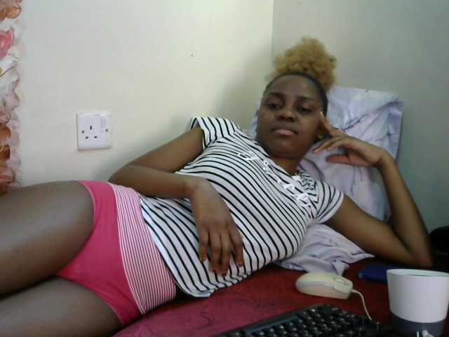 Live sex webcam photo for Lovelikethiso #272396264