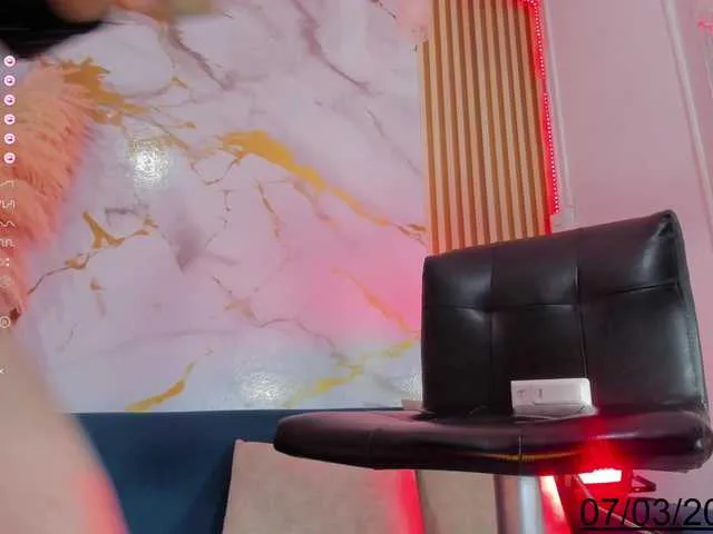 Live sex webcam photo for Lovely-Mistre #290631016