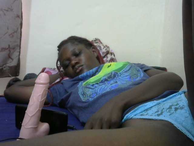 Live sex webcam photo for Lovely-Patience #278174268