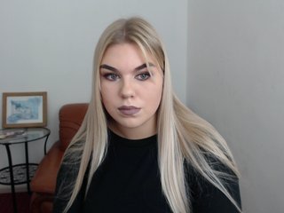 Live sex webcam photo for Lovely-peach #196728983