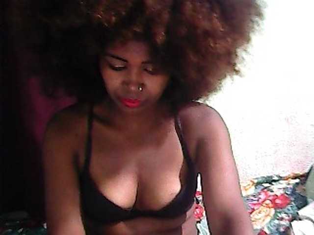 Live sex webcam photo for Lovely60 #272831724