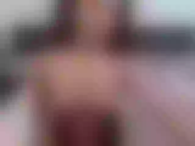 Live sex webcam photo for LovelyBrownie #273424682