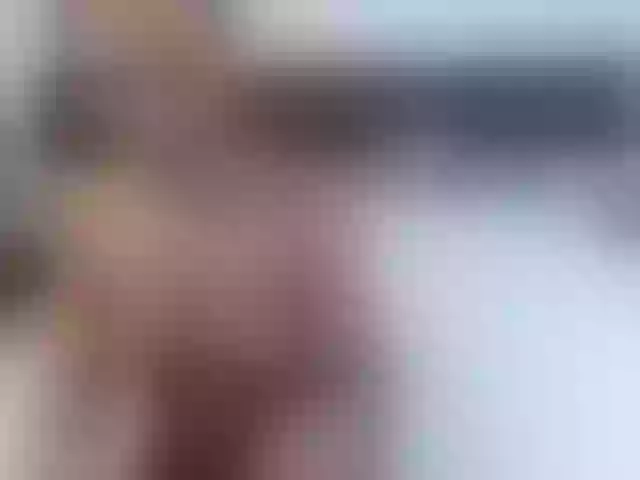 Live sex webcam photo for LovelyBrownie #275499336