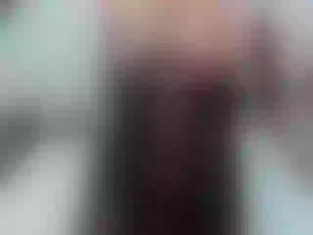 Live sex webcam photo for LovelyBrownie #276556395