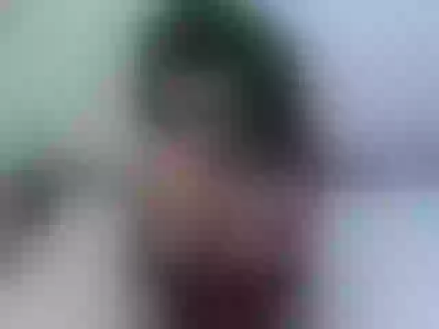 Live sex webcam photo for LovelyBrownie #277650659