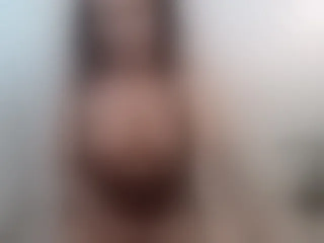 Live sex webcam photo for LovelyBrownie #293187903