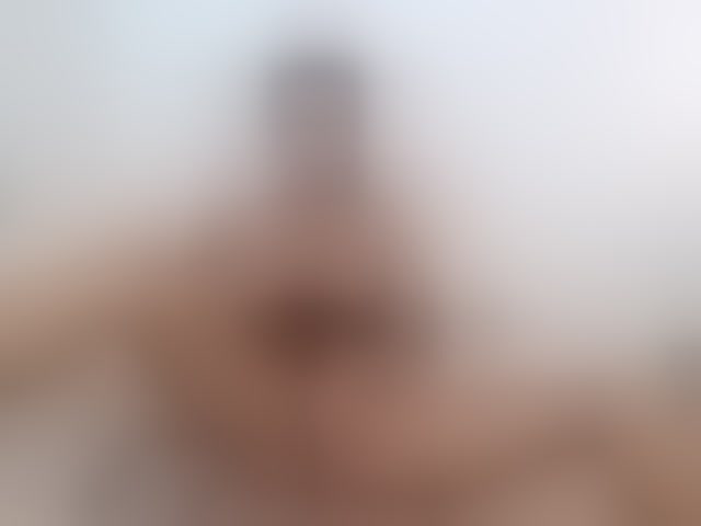 Live sex webcam photo for LovelyBrownie #294060435