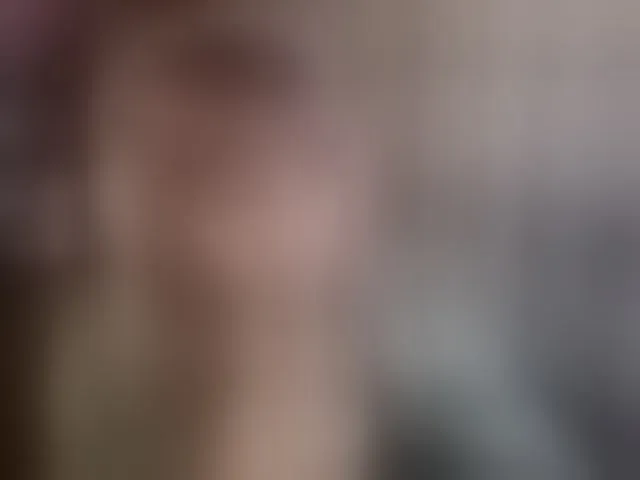 Live sex webcam photo for LovelyKristi #293204619