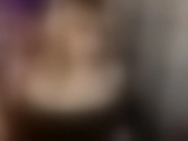 Live sex webcam photo for LovelyKristi #293579041
