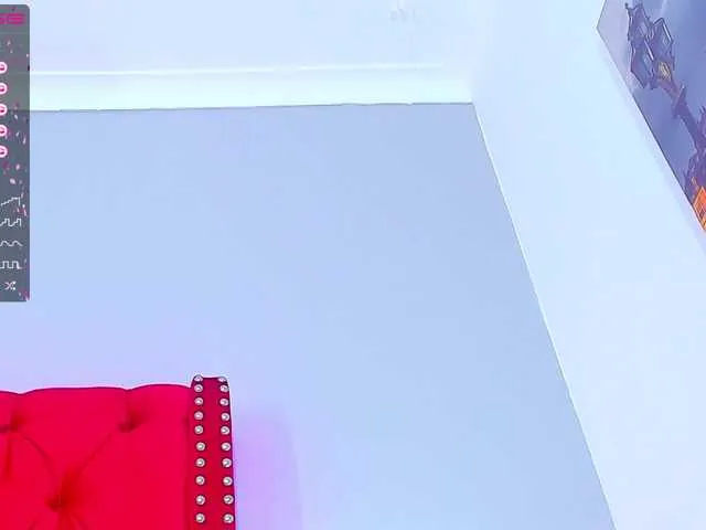 Live sex webcam photo for LovelyNicky #276427009