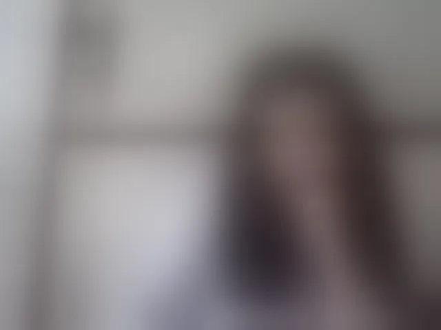 Live sex webcam photo for LovelyShaxxx3 #292821598