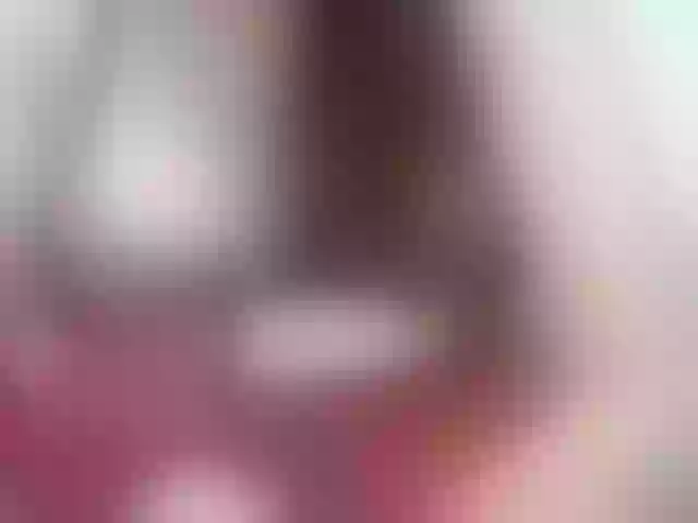 Live sex webcam photo for LovelyYna #292064060