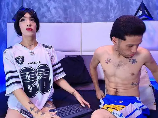 Live sex webcam photo for Loversinfire #292471920