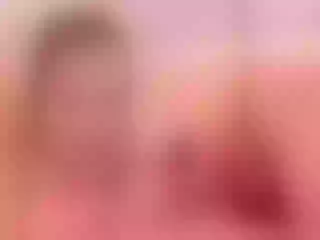 Live sex webcam photo for Loving-Lauren #276415581