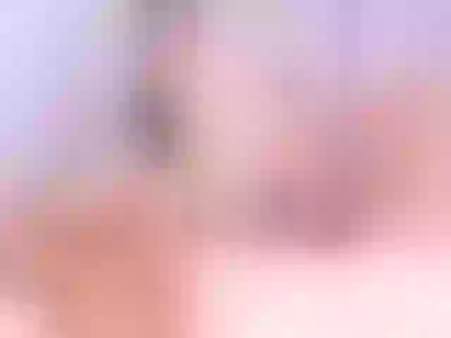 Live sex webcam photo for Loving-Lauren #276840835