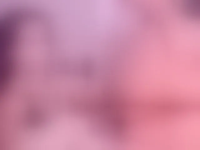 Live sex webcam photo for Loving-Lauren #293059306