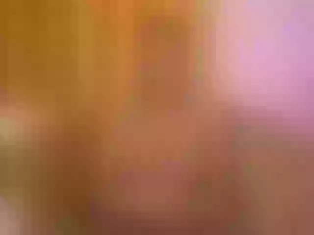 Live sex webcam photo for LovingBlondie #277509239
