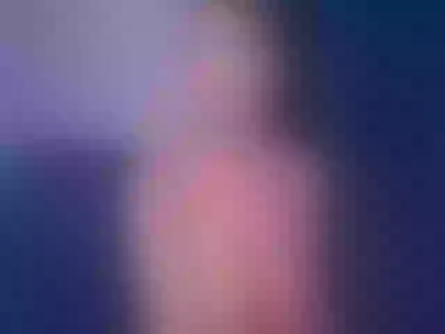 Live sex webcam photo for LovingBlondie #290373594