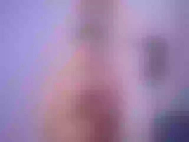 Live sex webcam photo for LovingBlondie #290589444
