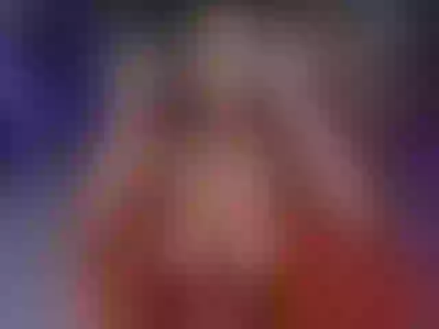 Live sex webcam photo for LovingBlondie #291177755