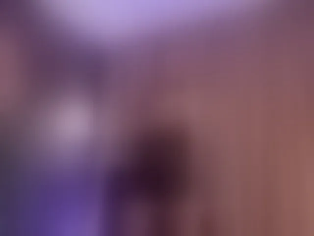 Live sex webcam photo for LovingBlondie #294226370
