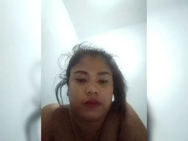 Live sex webcam photo for LovingMe89 #276146460