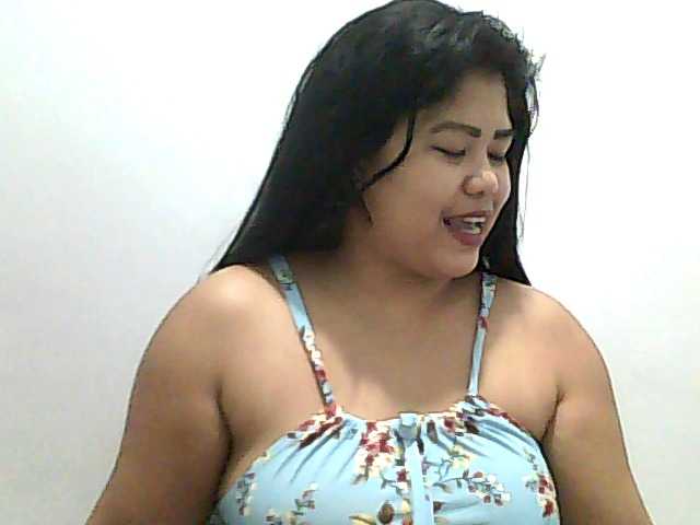 Live sex webcam photo for LovingMe89 #276514382