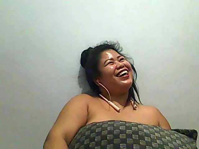 Live sex webcam photo for LovingMe89 #277158044