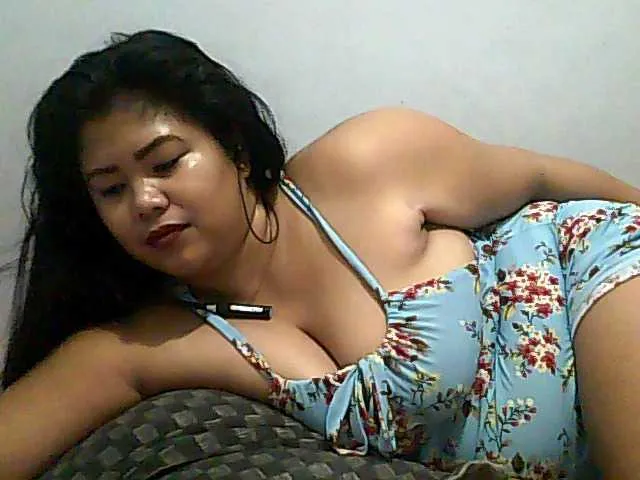 Live sex webcam photo for LovingMe89 #277235937